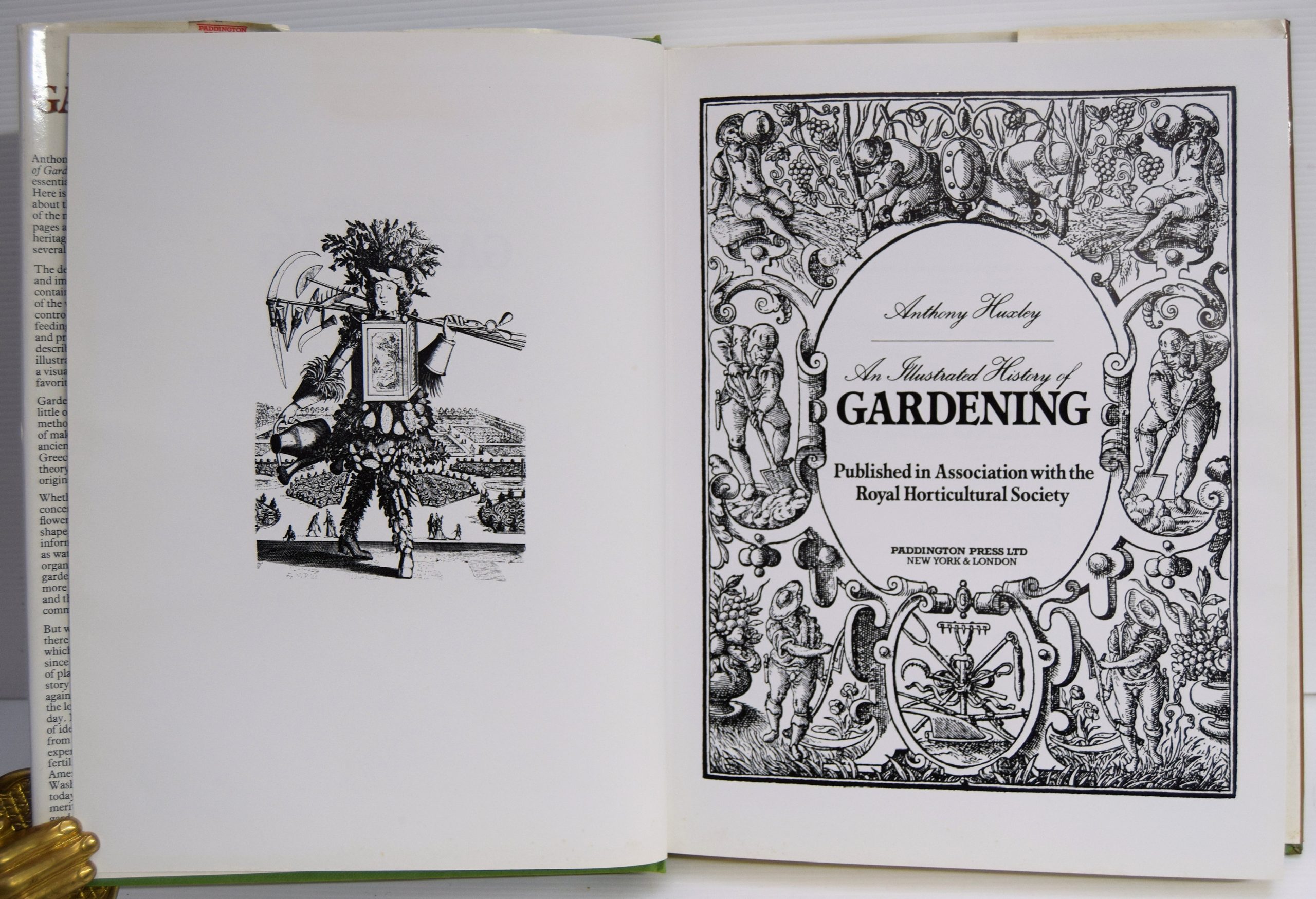 AN ILLUSTRATED HISTORY OF GARDENING. - Image 2