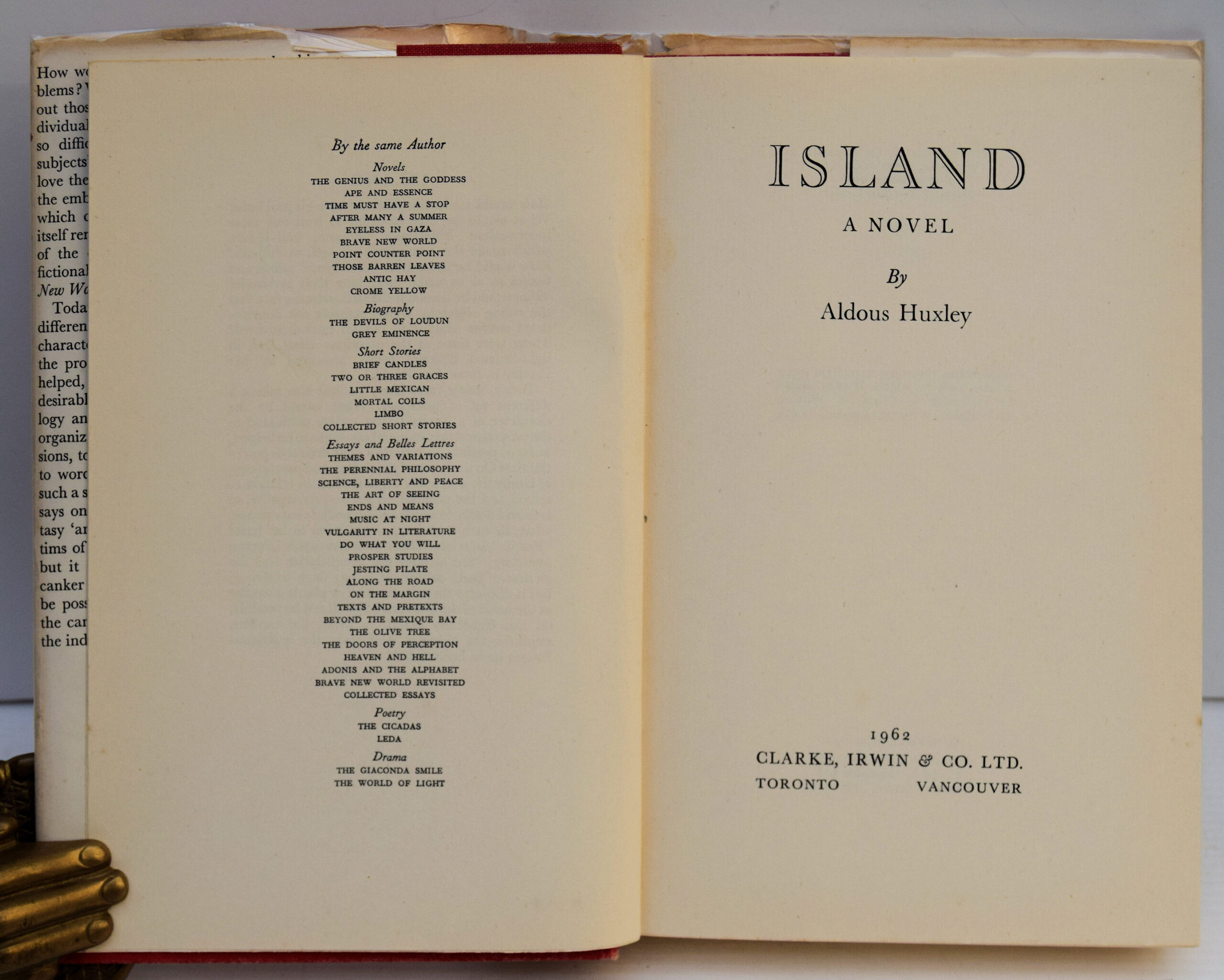 ISLAND. - Image 2